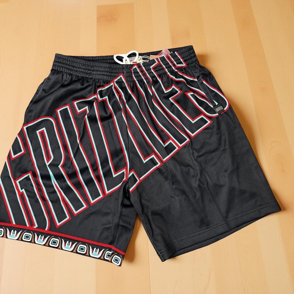 Mitchell & Ness Memphis Grizzlies Shorts Black XL Blown Out Graphic BNWT NBA